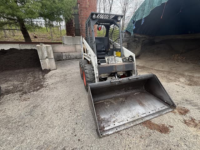 Image of Bobcat 743 equipment image 2