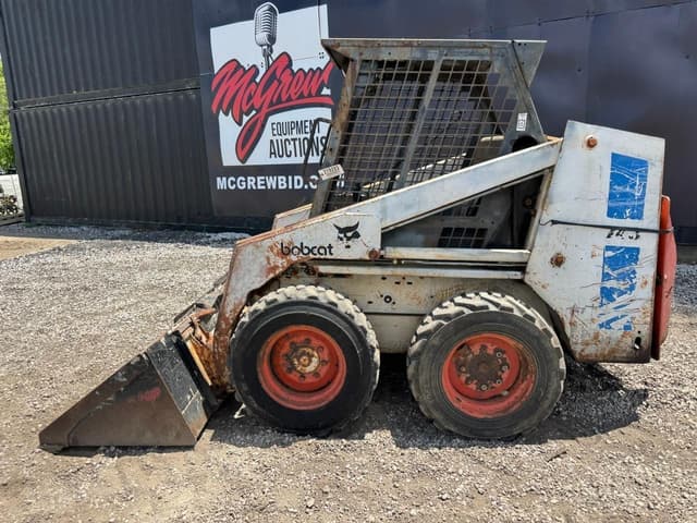 Image of Bobcat 743 equipment image 2