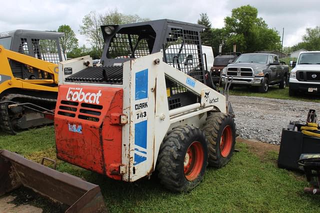 Image of Bobcat 743 equipment image 3