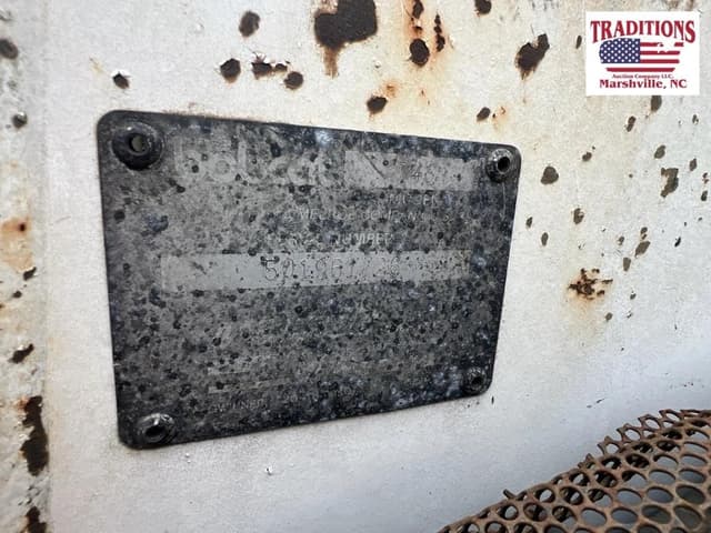 Image of Bobcat 743 equipment image 4