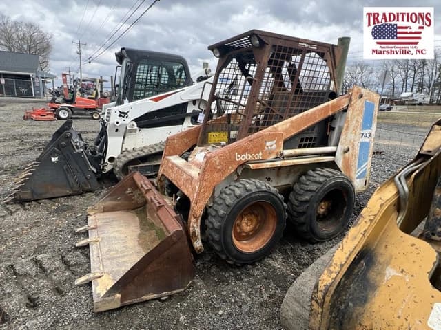 Image of Bobcat 743 equipment image 2