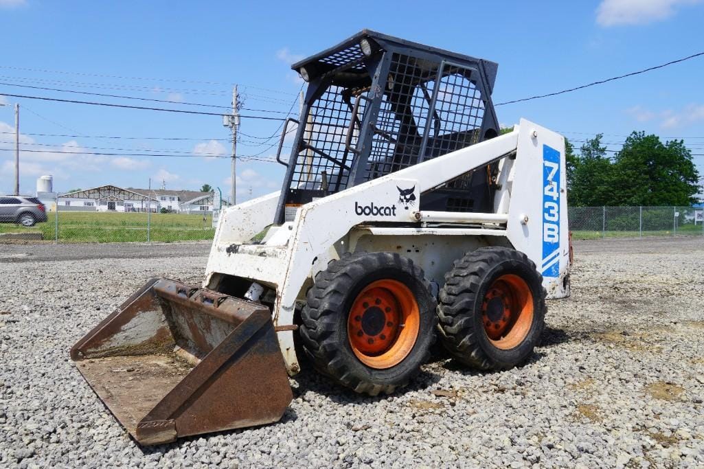 Main image Bobcat 743B