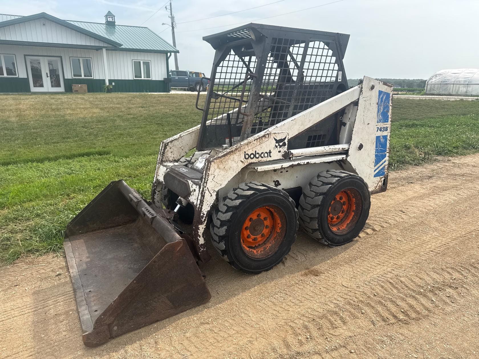 Bobcat 743B Equipment Image0