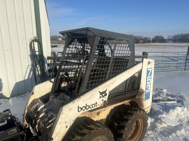Image of Bobcat 753 equipment image 3