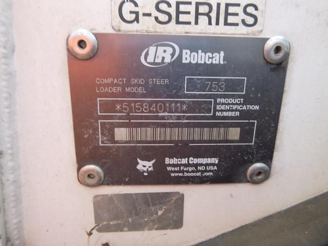 Image of Bobcat 753 equipment image 4