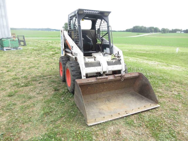 Image of Bobcat 753 equipment image 1