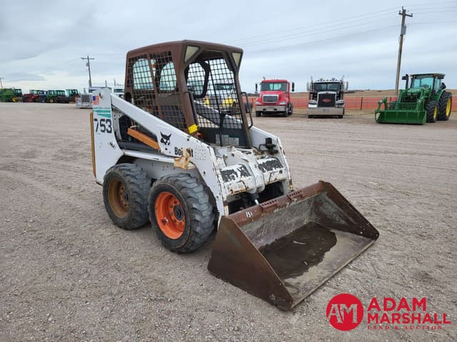 Image of Bobcat 753 equipment image 1