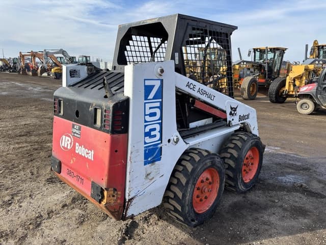 Image of Bobcat 753 equipment image 2