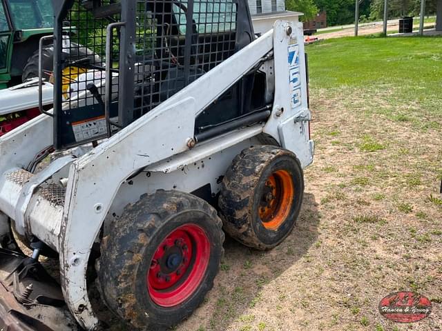 Image of Bobcat 753 equipment image 4