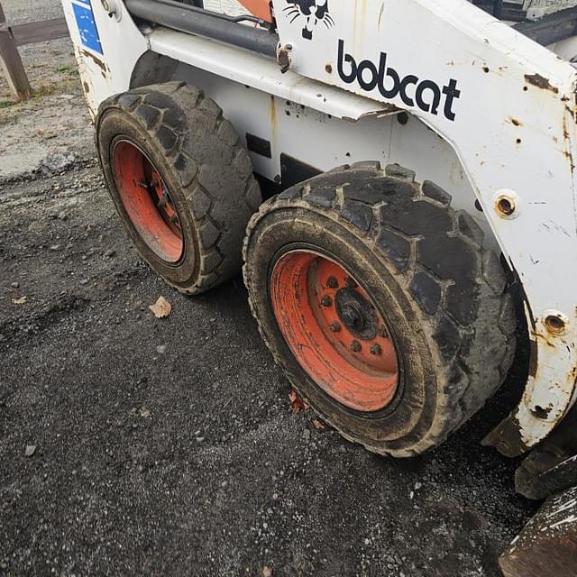 Image of Bobcat 753 equipment image 2