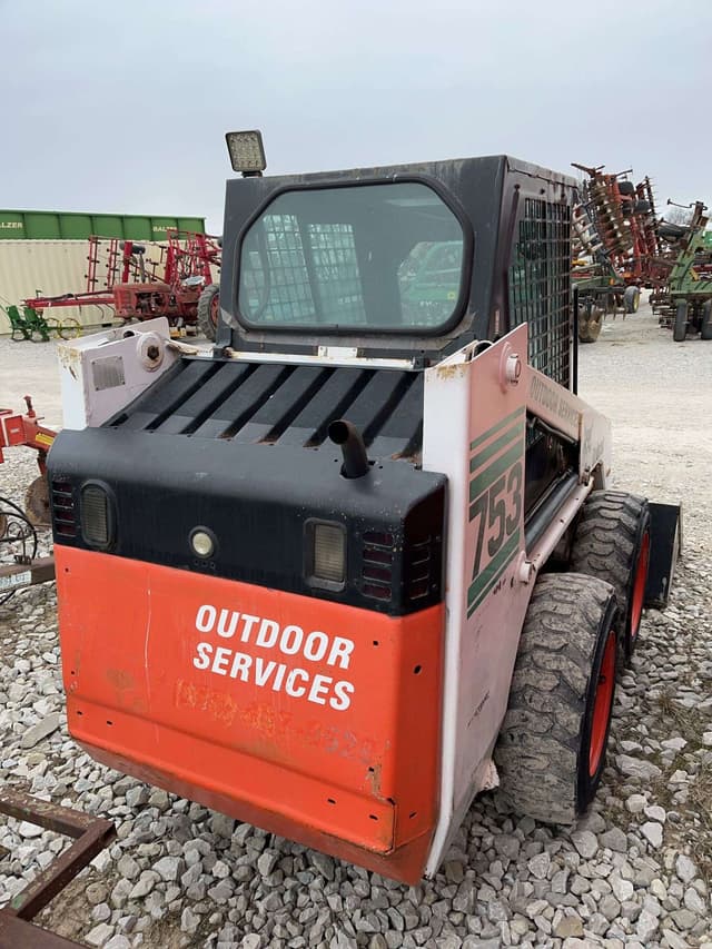 Image of Bobcat 753 equipment image 3