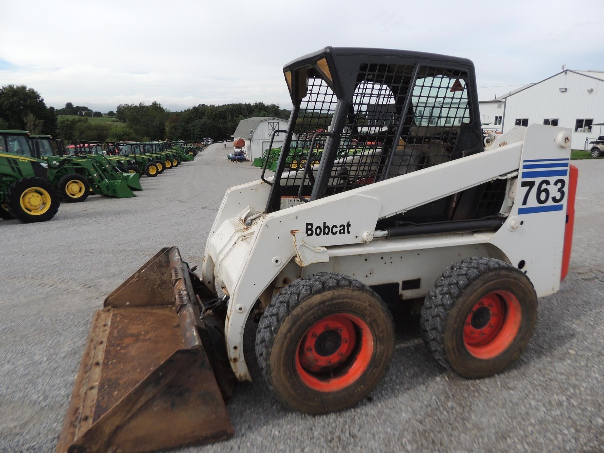 2001 Bobcat 763 Equipment Image0