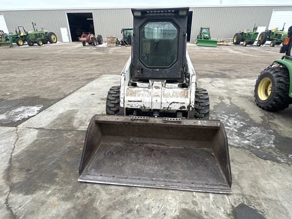 Image of Bobcat 763 equipment image 2
