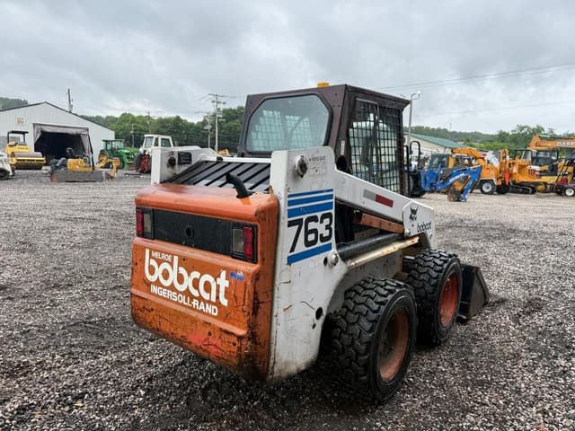 Image of Bobcat 763 equipment image 3