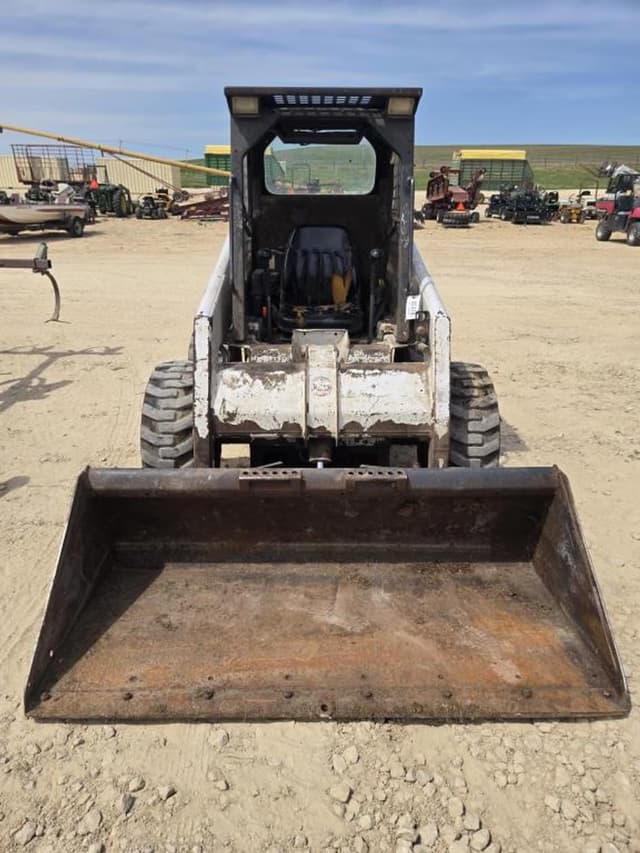 Image of Bobcat 763 equipment image 1