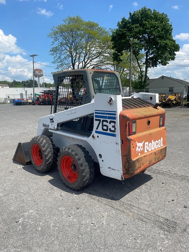 Image of Bobcat 763 equipment image 2