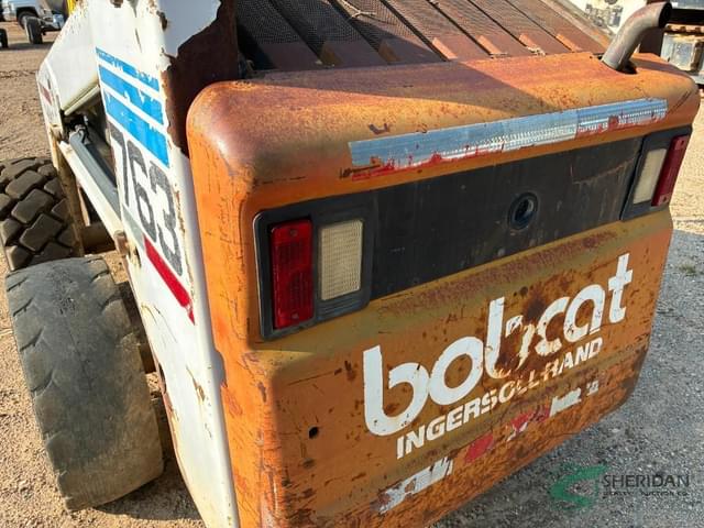 Image of Bobcat 763 equipment image 4