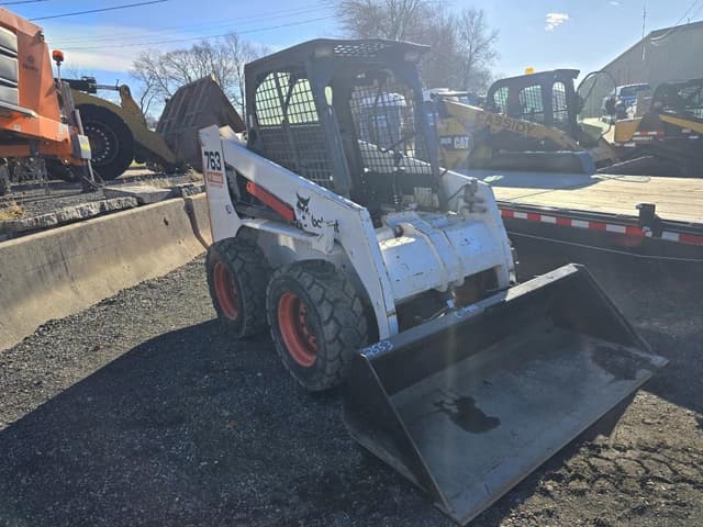 Image of Bobcat 763 equipment image 2