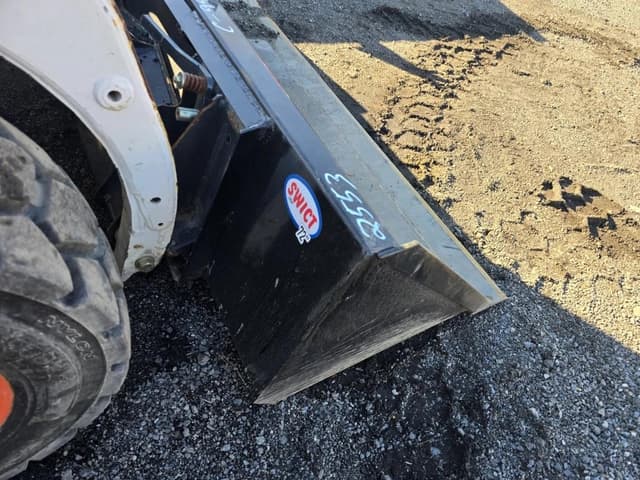 Image of Bobcat 763 equipment image 4