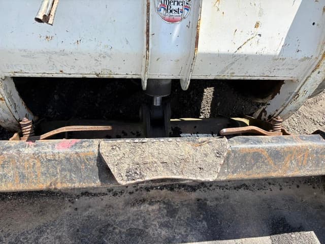 Image of Bobcat 763 equipment image 4
