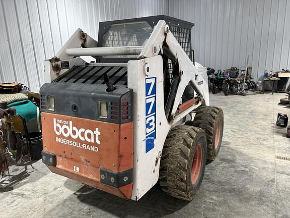 Image of Bobcat 773 equipment image 3