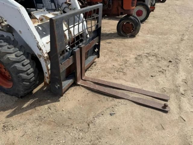 Image of Bobcat 773 equipment image 3