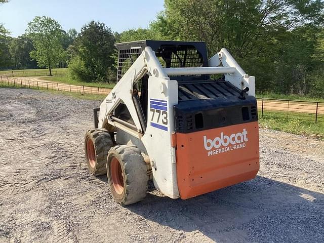 Image of Bobcat 773 equipment image 4