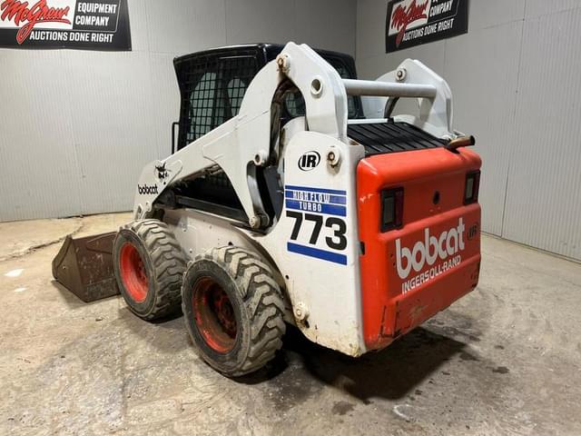 Image of Bobcat 773 equipment image 2