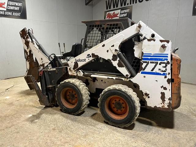 Image of Bobcat 773 equipment image 2