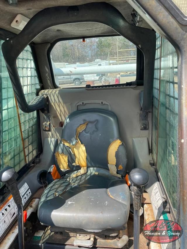 Image of Bobcat 773 equipment image 4