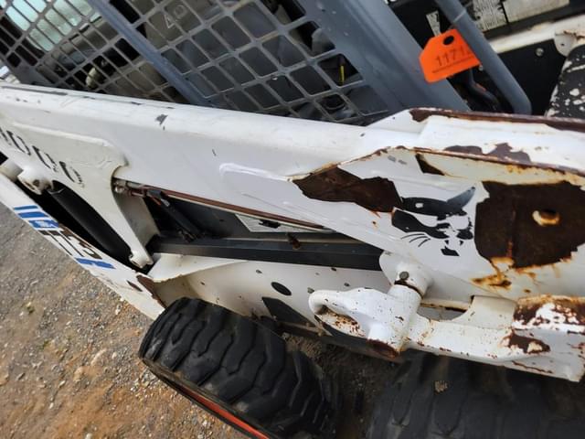 Image of Bobcat 773 equipment image 3
