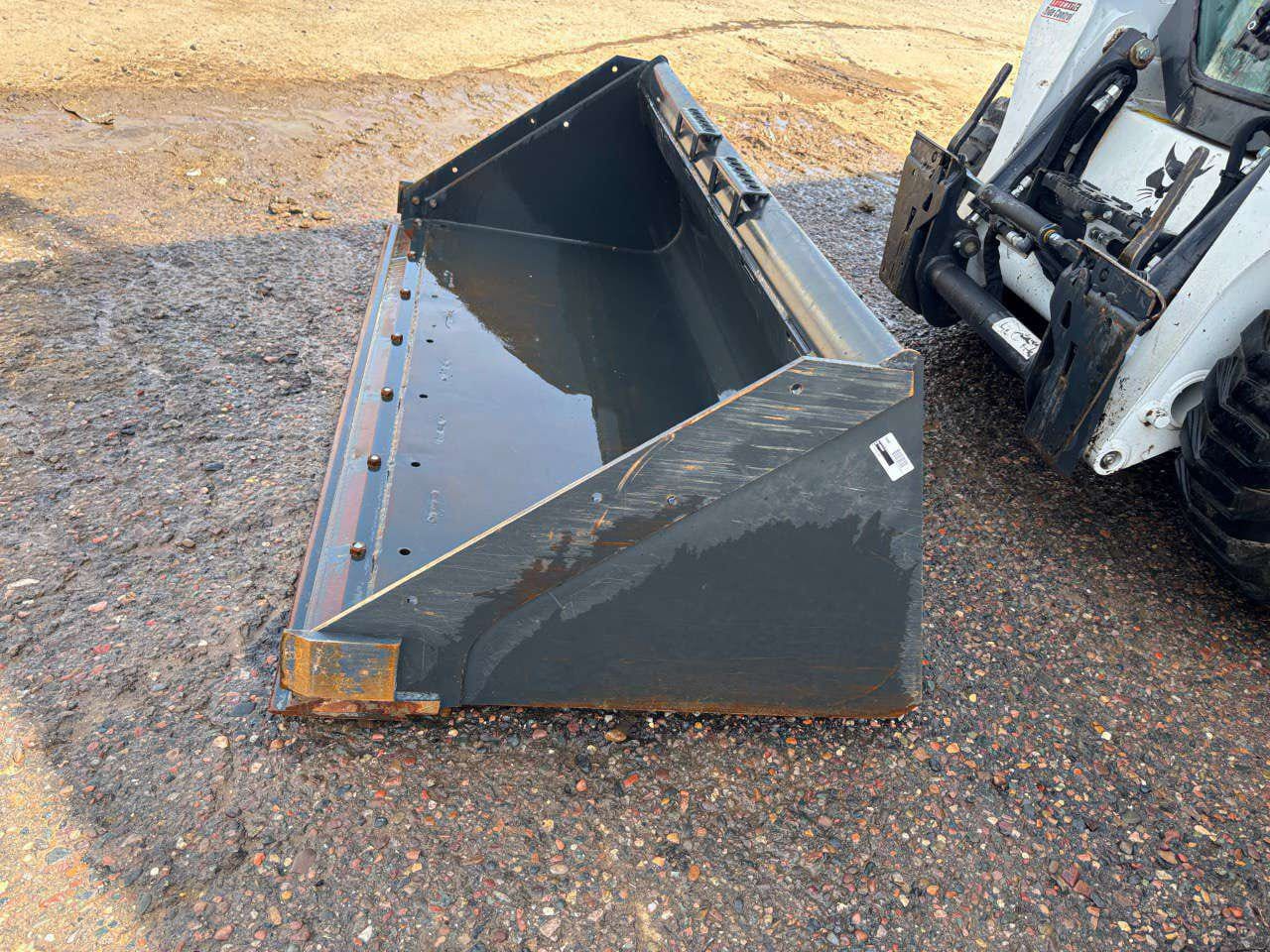 Bobcat 80SDBKT Equipment Image0