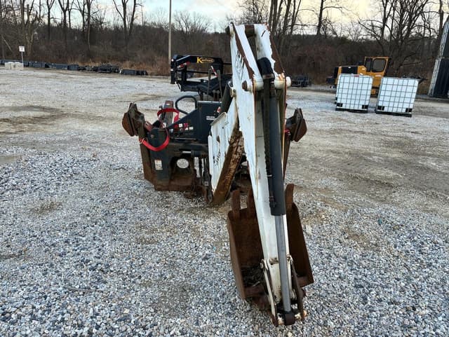 Image of Bobcat 811 equipment image 1