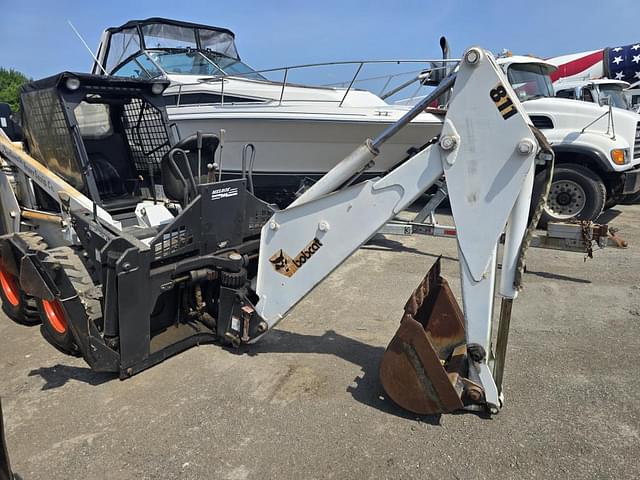 Image of Bobcat 811 equipment image 1