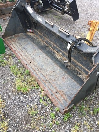 Bobcat 4in1 Bucket Equipment Image0