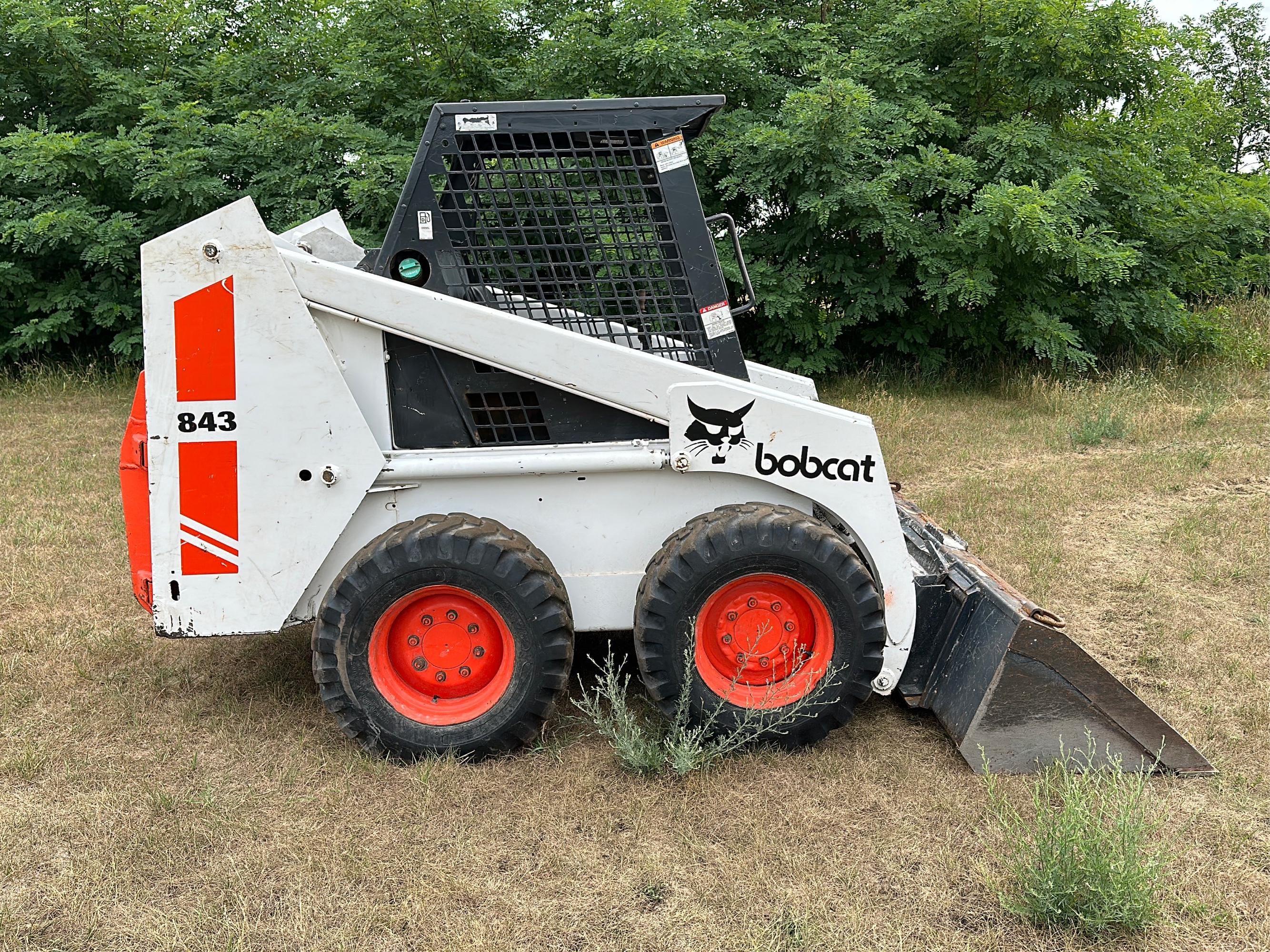 Main image Bobcat 843
