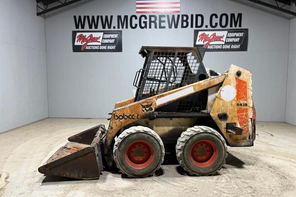 Main image Bobcat 843