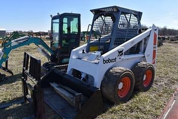 Bobcat 843 Equipment Image0