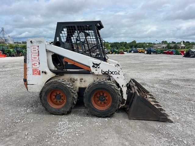 Image of Bobcat 853 equipment image 1