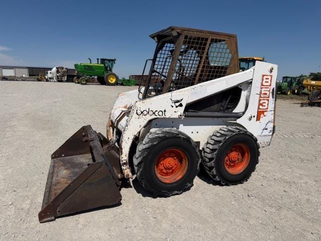 Bobcat 853 Equipment Image0