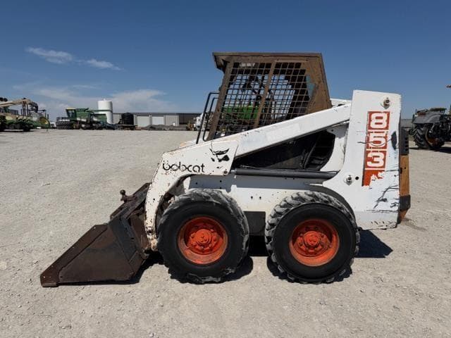 Image of Bobcat 853 equipment image 1
