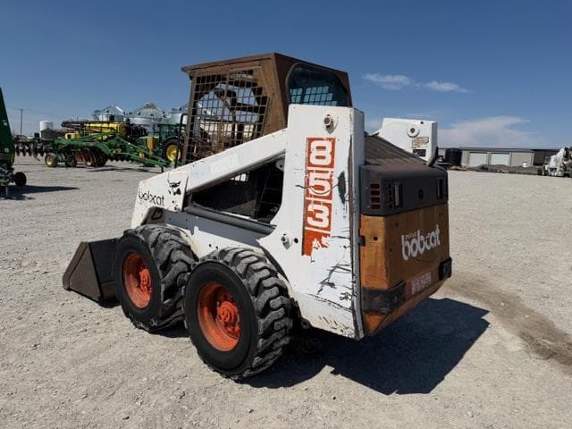 Image of Bobcat 853 equipment image 2