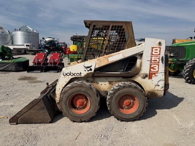 Image of Bobcat 853 equipment image 2
