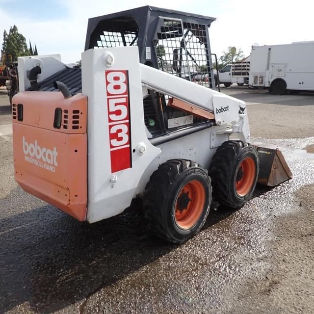 Image of Bobcat 853 equipment image 2