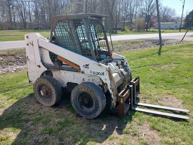 Image of Bobcat 863 equipment image 2