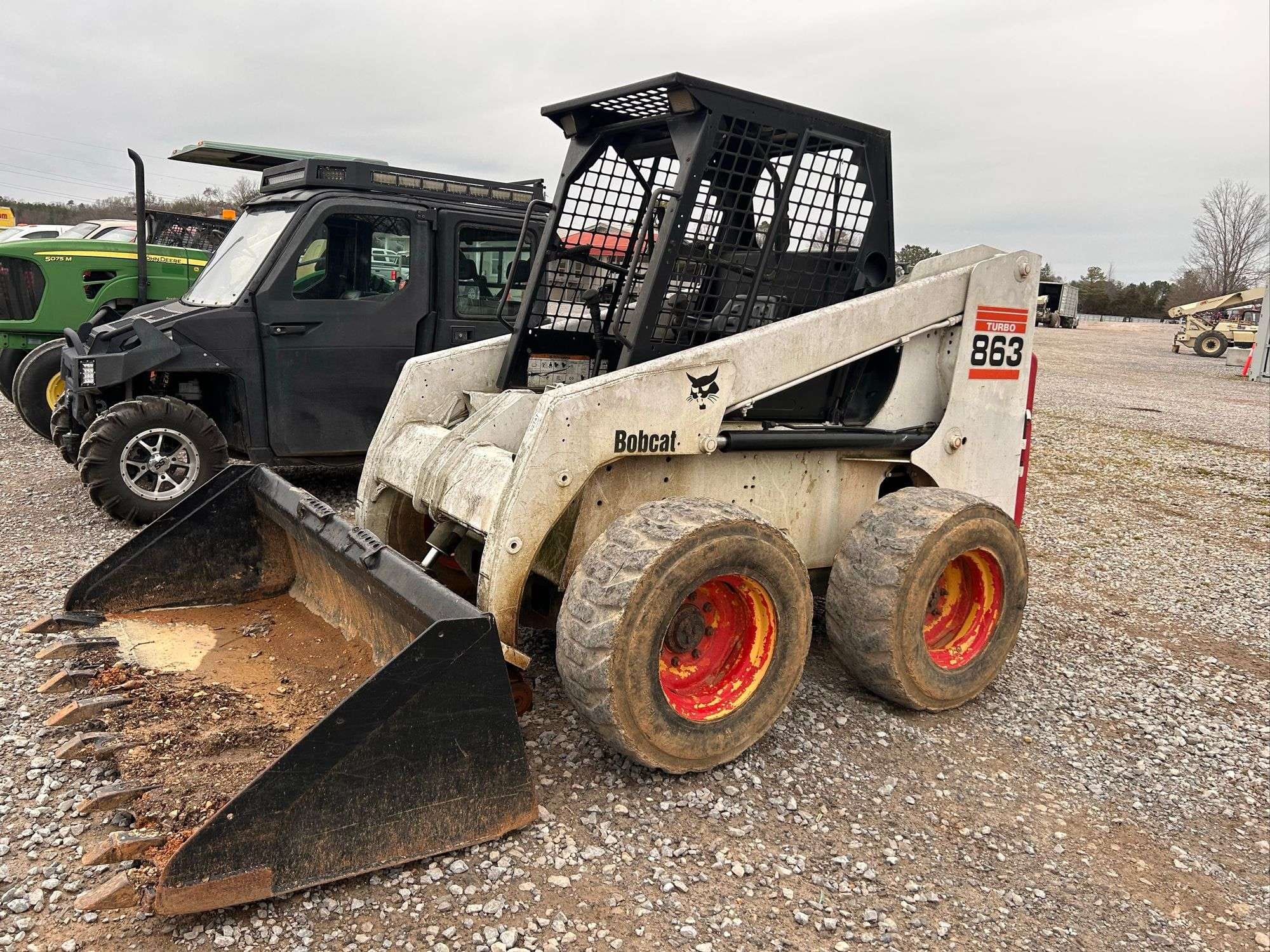 Bobcat 863 Equipment Image0