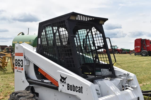 Image of Bobcat 863 equipment image 3