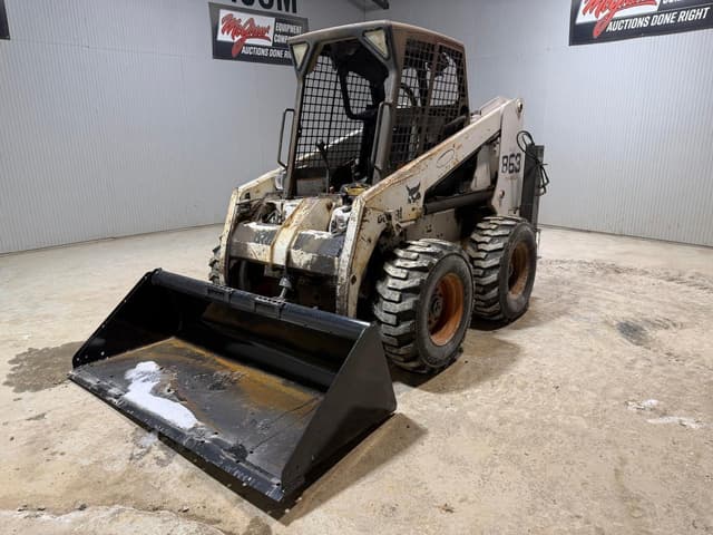 Image of Bobcat 863 equipment image 1