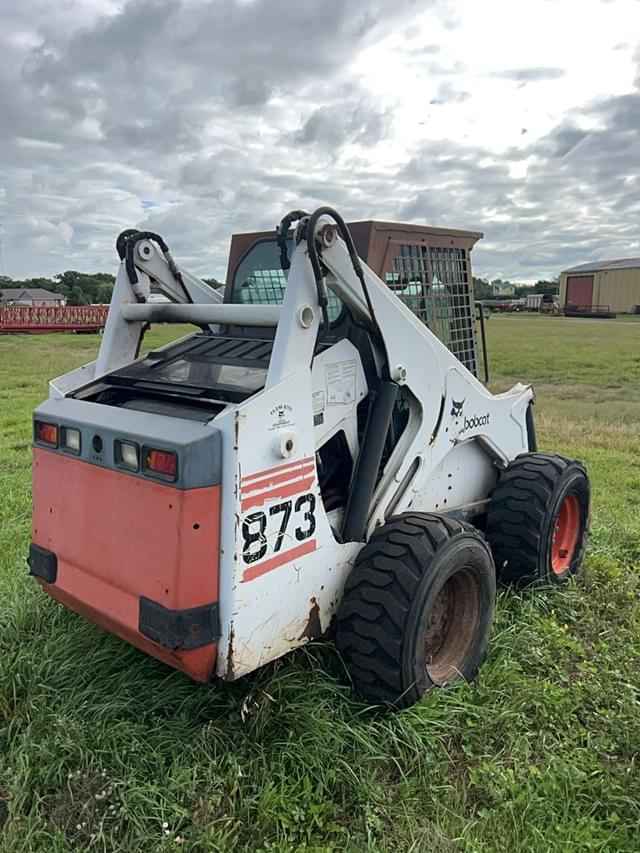 Image of Bobcat 873 equipment image 2