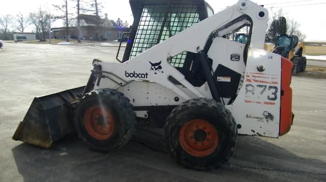 Image of Bobcat 873 equipment image 2